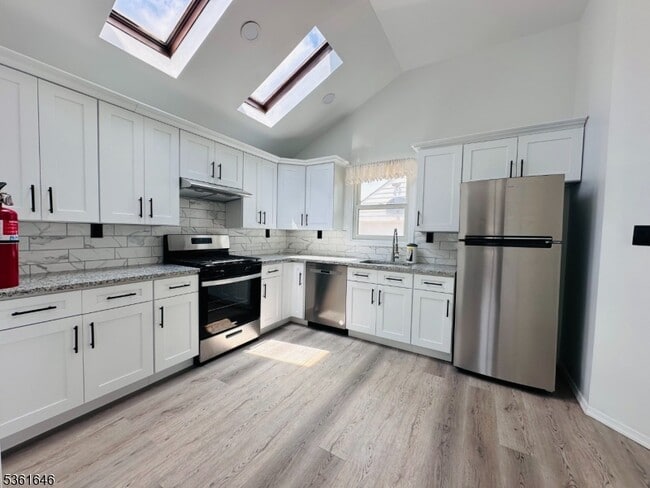 property at 13 Mercury Rd