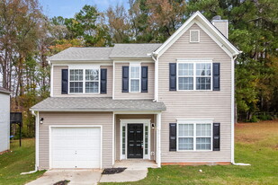 4114 Robin Cir in College Park, GA - Building Photo