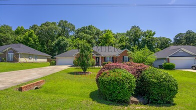 54 Redwood Dr in Phenix City, AL - Building Photo - Building Photo