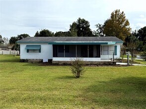 3221 SE 39th Ave in Ocala, FL - Building Photo - Building Photo