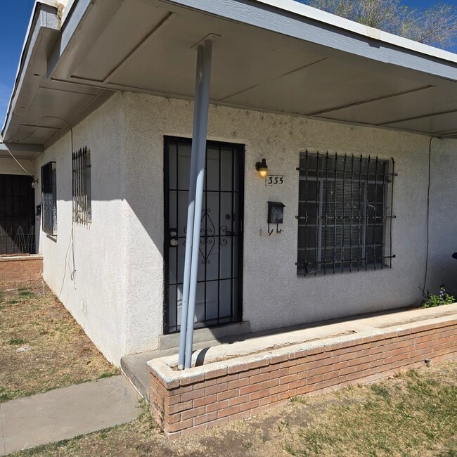 335 Monroe St NE in Albuquerque, NM - Building Photo - Building Photo
