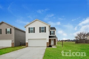 1096 Tomahawk Pl in Martinsville, IN - Building Photo