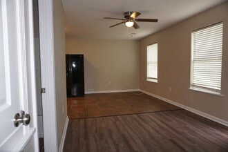 501 E Allen Ave in Jonesboro, AR - Building Photo - Building Photo