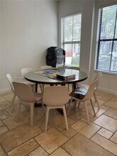 5172 NW 84th Ave in Doral, FL - Building Photo - Building Photo