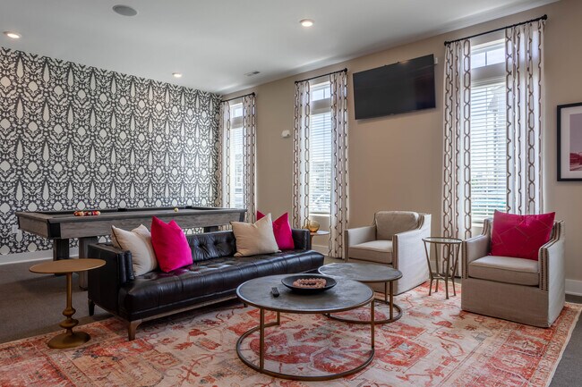 Madison House in Galloway, OH - Building Photo - Interior Photo