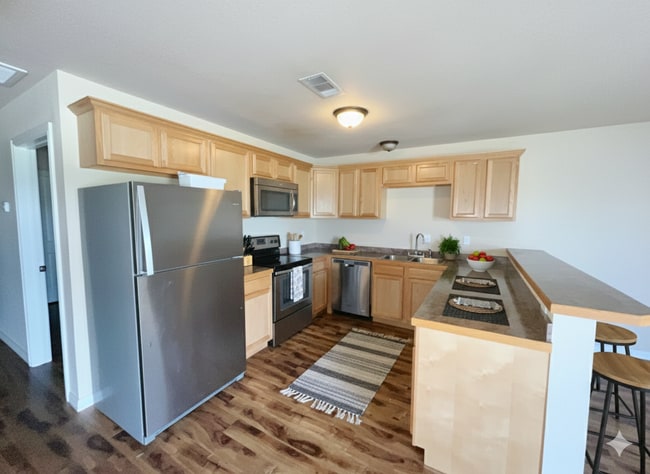 133 Mockingbird Xing in Durant, OK - Building Photo - Building Photo