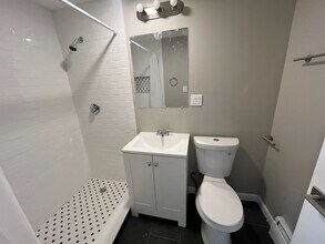 50 Evergreen St, Unit 15 in Boston, MA - Building Photo - Building Photo