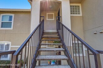 1655 The Greens Way in Jacksonville Beach, FL - Building Photo - Building Photo