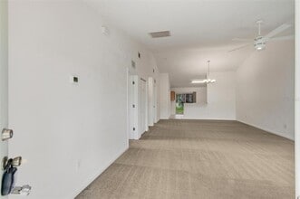 6 Plateau Pl in Palm Coast, FL - Building Photo - Building Photo