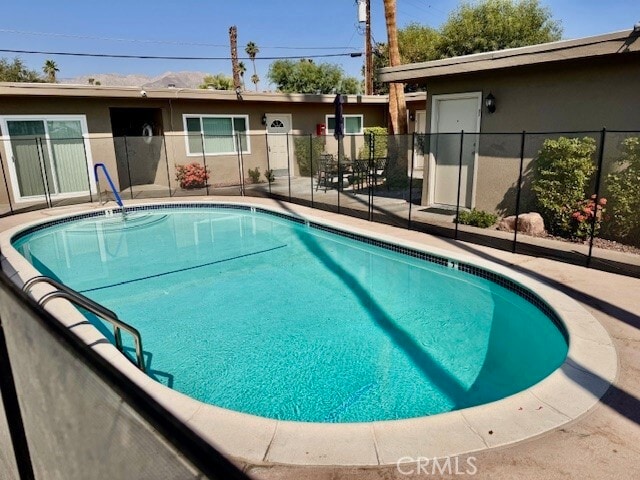 property at 45421 Sunset Ln