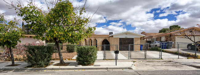 3232 Slocum St in El Paso, TX - Building Photo - Building Photo