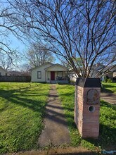 410 McCullough Ave NE in Huntsville, AL - Building Photo - Building Photo