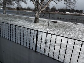 625 E Harbor St in Oscoda, MI - Building Photo