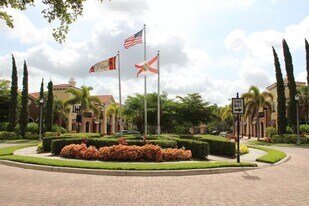 20241 Estero Gardens Cir, Unit 102 in Estero, FL - Building Photo