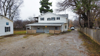 1702 Versailles Rd in Lexington, KY - Building Photo - Building Photo