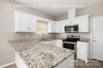 1905 Davenport St in Weslaco, TX - Building Photo - Building Photo