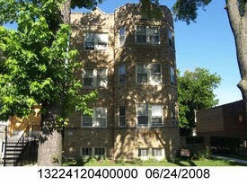 3436 N Keeler Ave Apartments