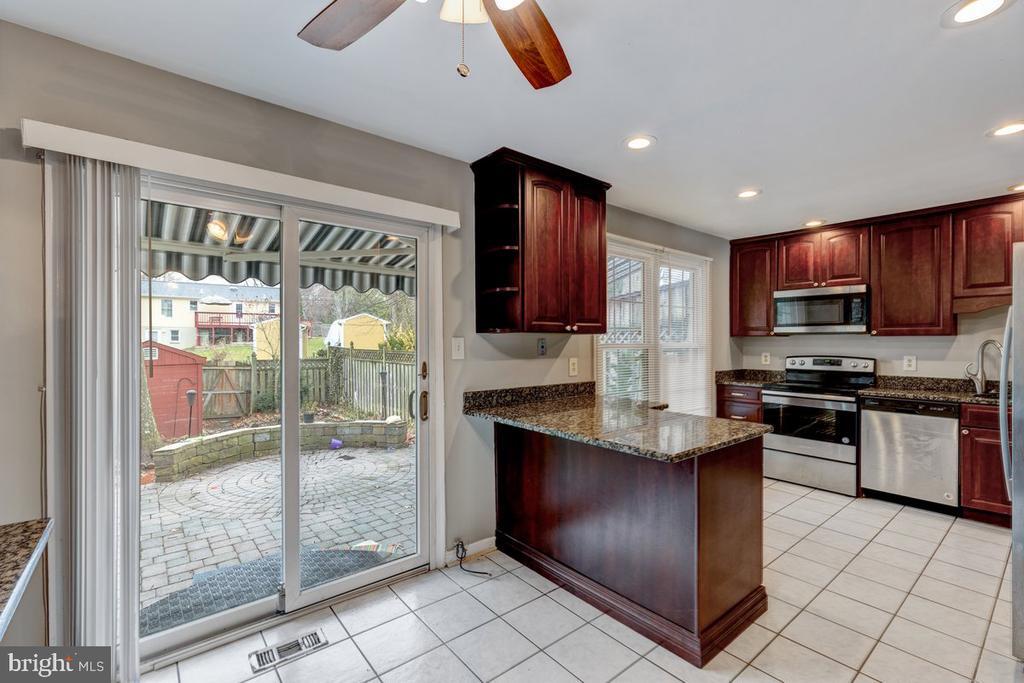 14216 Catamount Ct in Silver Spring, MD - Building Photo