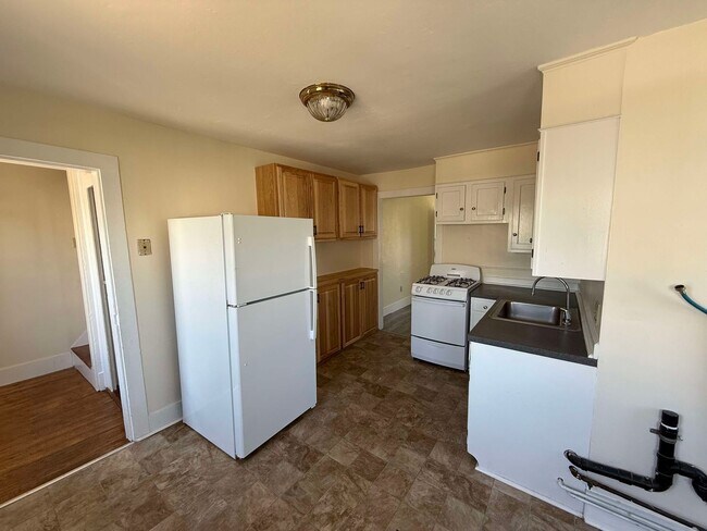 property at 6 Charles St