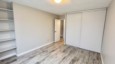 26 Lorraine Ave in Kitchener, ON - Building Photo - Building Photo