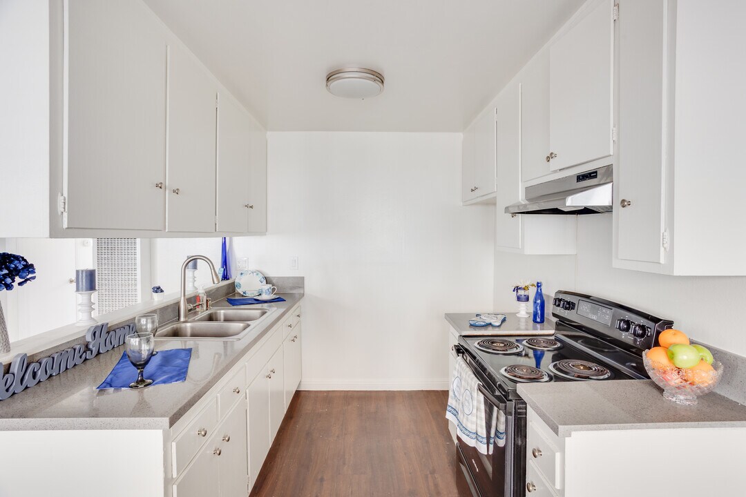 Watch Hill Apartments in Port Hueneme, CA - Foto de edificio