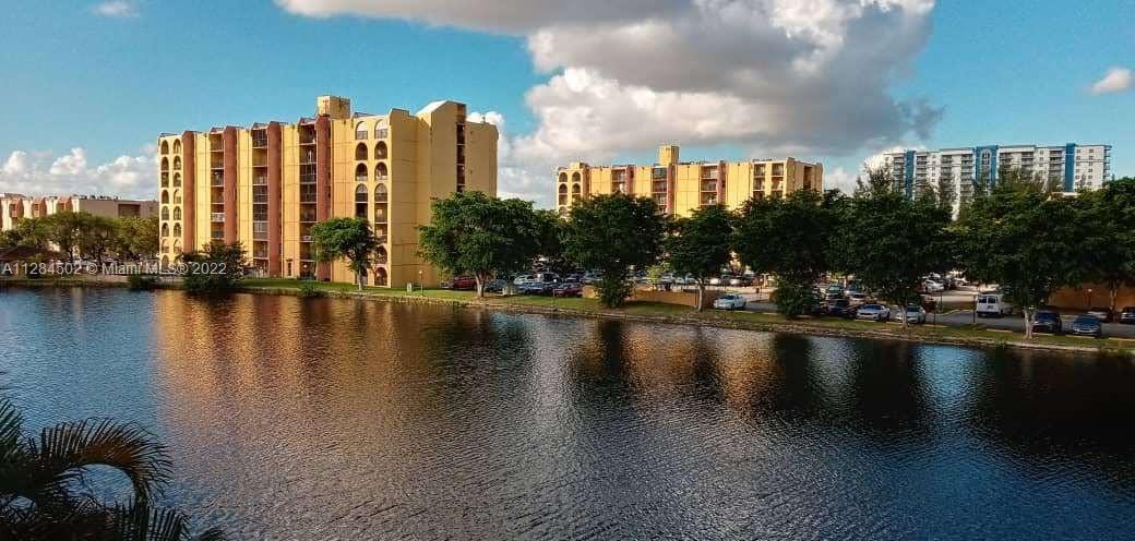 4707 NW 7th St-Unit -308-8 in Miami, FL - Building Photo