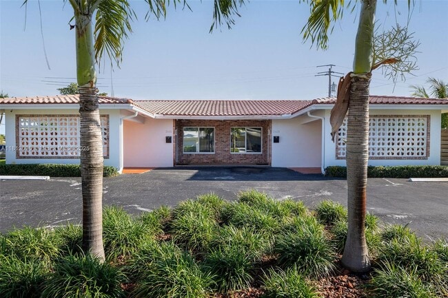 property at 2601 NE 34th St