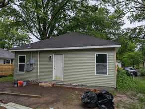 Room in House on Dixon Cir in Gastonia, NC - Building Photo - Building Photo