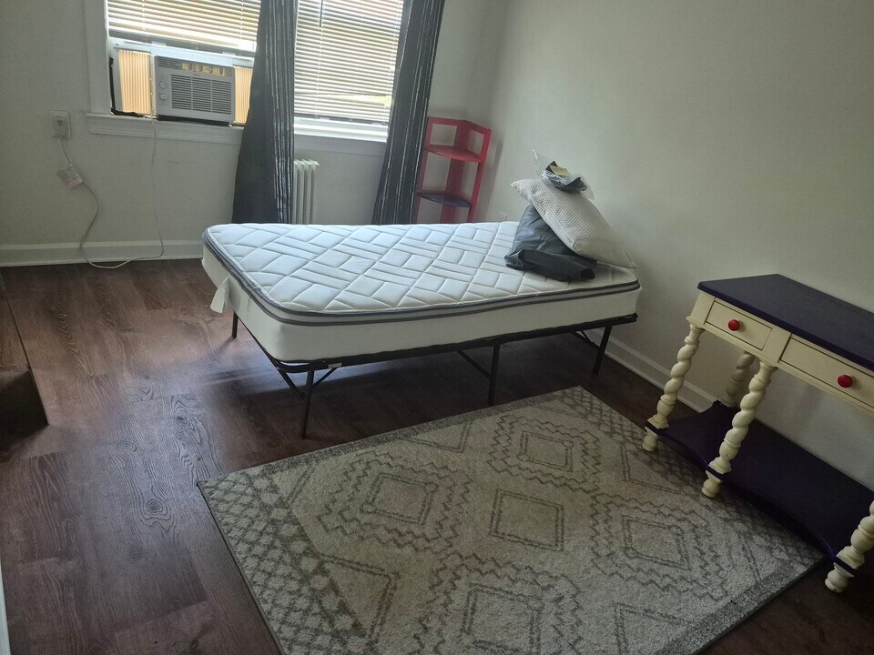 901 S Frederick St, Unit 901 in Arlington, VA - Building Photo