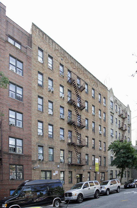 2968 Perry Ave in Bronx, NY - Foto de edificio