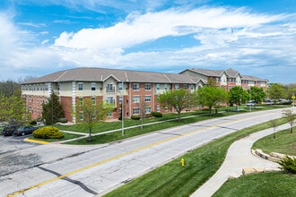 The Gardens at Creekside in Olathe, KS - Foto de edificio - Building Photo