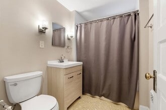 45 Calvin St, Unit 1 in Somerville, MA - Building Photo - Building Photo