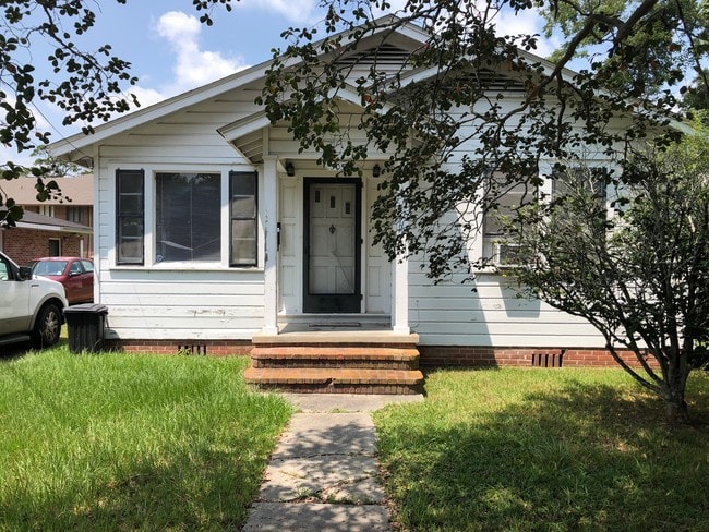 505 E Coleman Ave