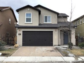 1940 Black Sand Dr in Reno, NV - Building Photo