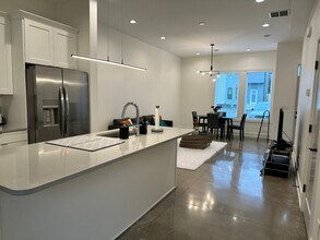 1535 Yarra St in Madison, TN - Foto de edificio - Building Photo