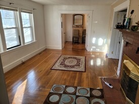 94 Gill St, Unit Frist floor Apt 1 in Avon, MA - Building Photo