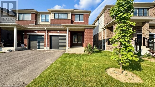 property at 85 Prest Wy