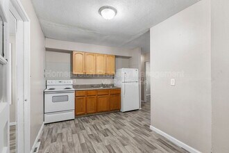 10224 Lord Dr in St. Louis, MO - Building Photo - Building Photo
