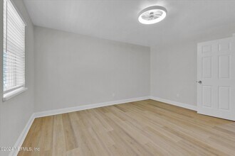 1403 Palm Ave in Jacksonville, FL - Foto de edificio - Building Photo