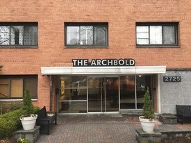 2725 39th St NW, Unit 215 in Washington, DC - Building Photo