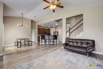 245 Buckingham Dr in Kyle, TX - Building Photo - Building Photo