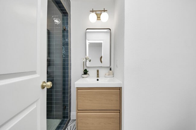 property at 300 Narcissus Rd
