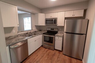 4620 W Bainbridge Dr in Columbia, MO - Building Photo - Building Photo