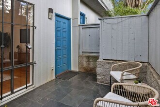 1220 Manning Ave in Los Angeles, CA - Building Photo - Building Photo