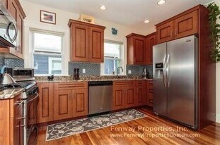 148 Albion St in Somerville, MA - Building Photo