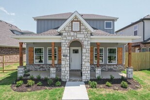 688 N Salem Rd in Fayetteville, AR - Building Photo