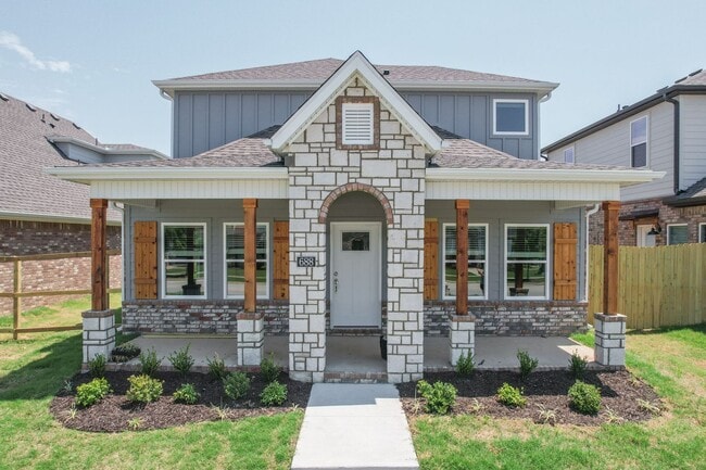 property at 688 N Salem Rd