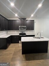3519 Lakeview Crk in Stonecrest, GA - Building Photo - Building Photo