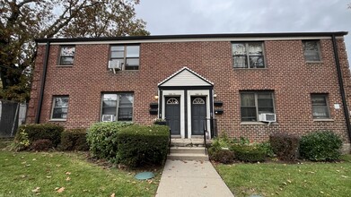 Meadowlark Garden in Flushing, NY - Building Photo - Building Photo