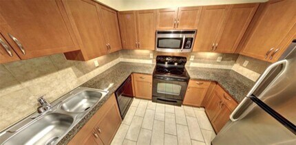 3333 Weslayan St in Houston, TX - Building Photo - Building Photo